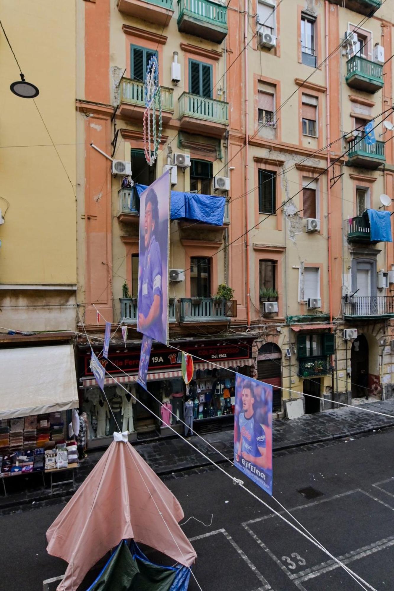 Cozy Central Residence Napoli Exteriör bild