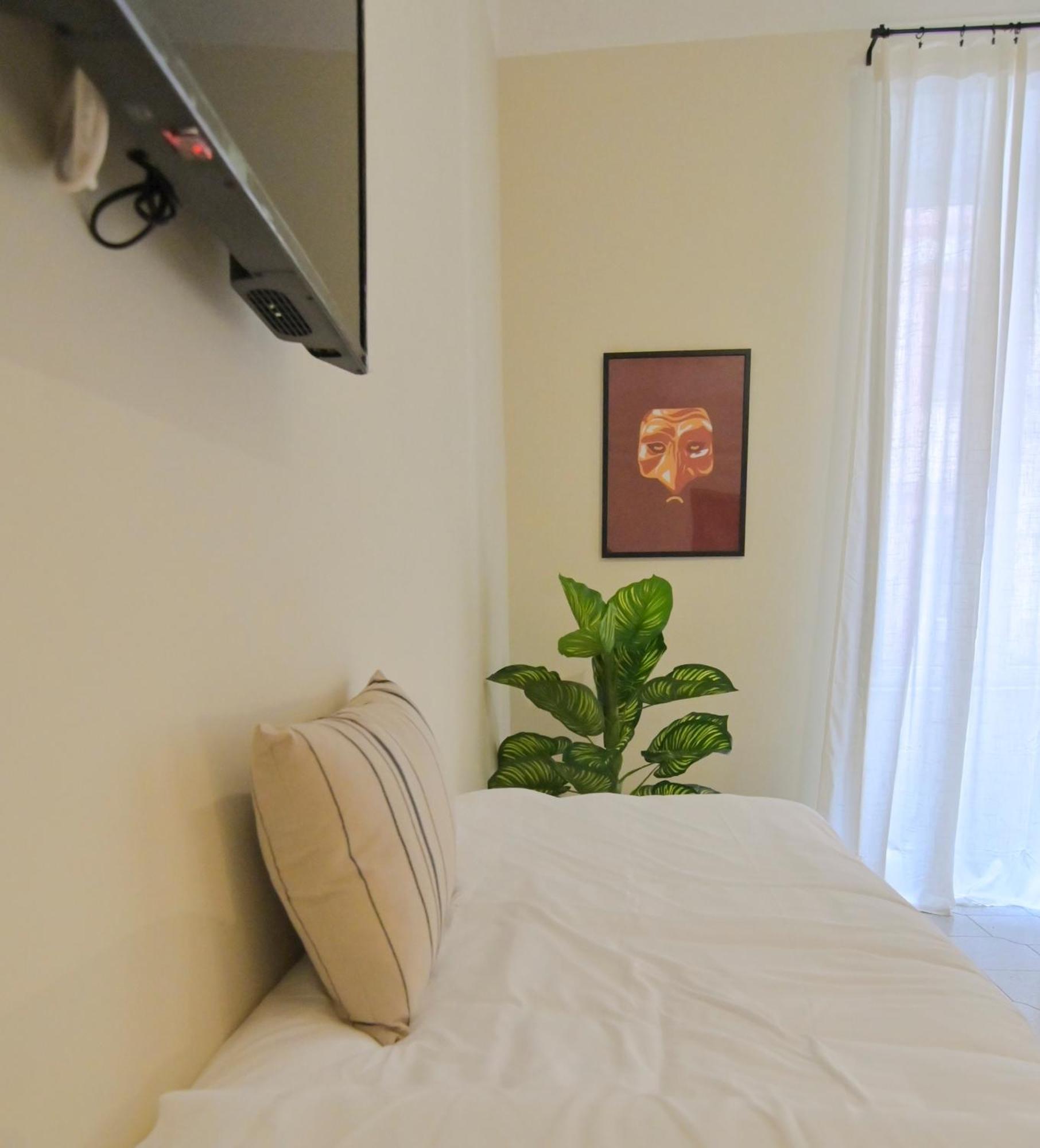 Cozy Central Residence Napoli Exteriör bild
